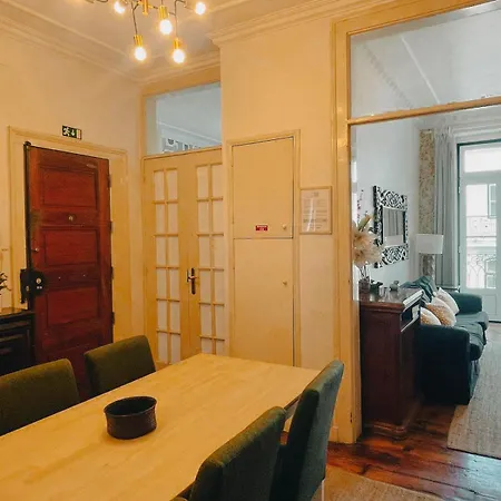 Baixa Pombalina - 4 Bedroom Apartamento