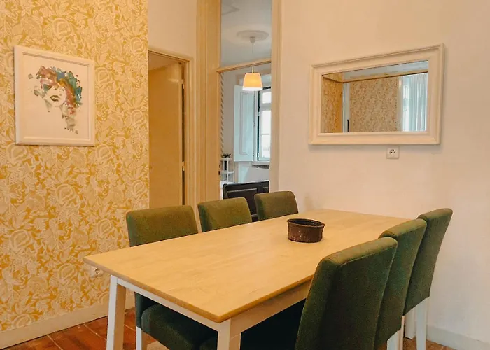 Baixa Pombalina - 4 Bedroom Lejlighed