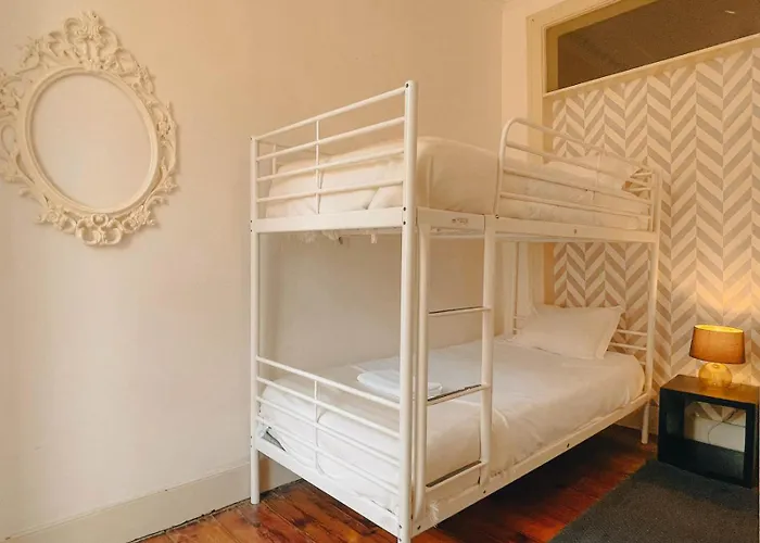 Апартаменты Baixa Pombalina - 4 Bedroom *