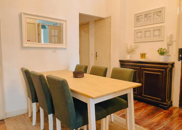 Апартаменты Baixa Pombalina - 4 Bedroom